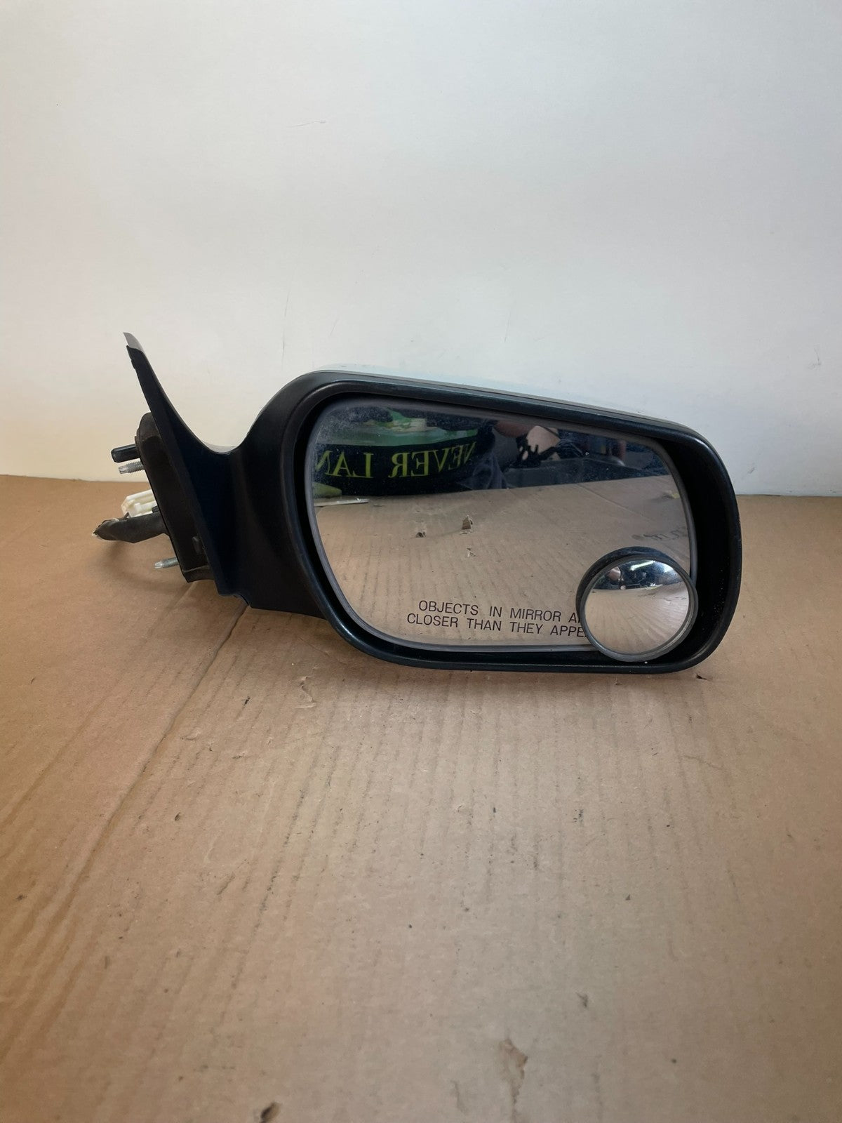 2003 to 2008 Mazda 6 Right Passenger RH Front View Door Mirror AG7758 DW8