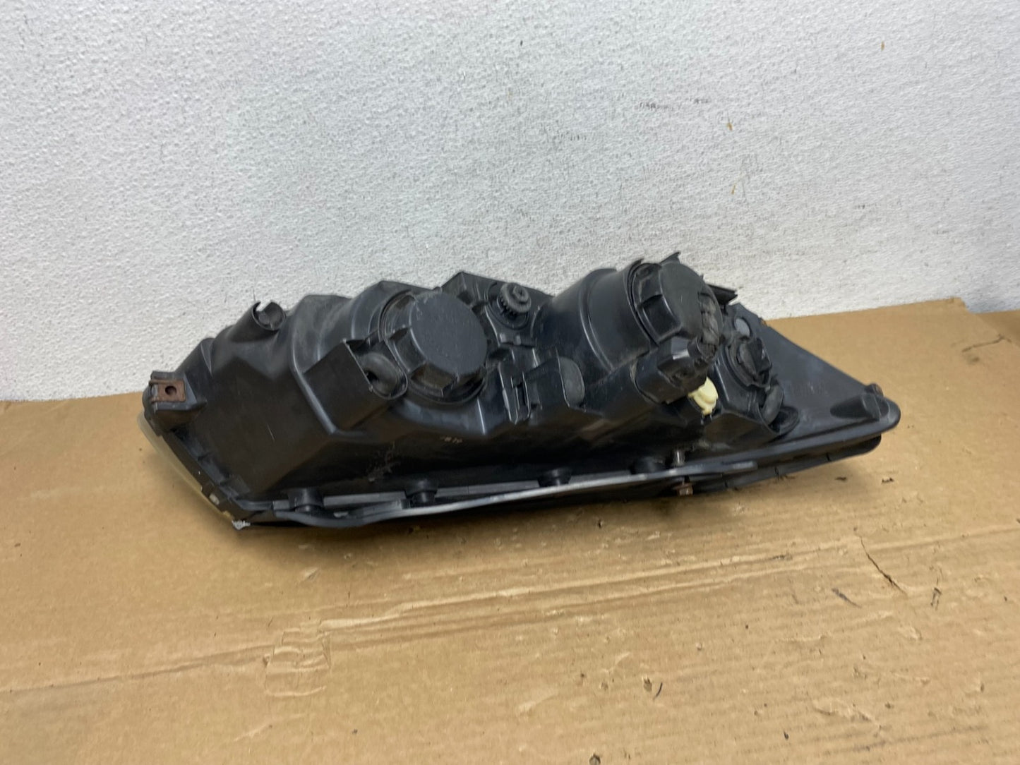 2006 to 2008 Hyundai Sonata Left Driver LH Side Headlight Halogen AD3960 DW4