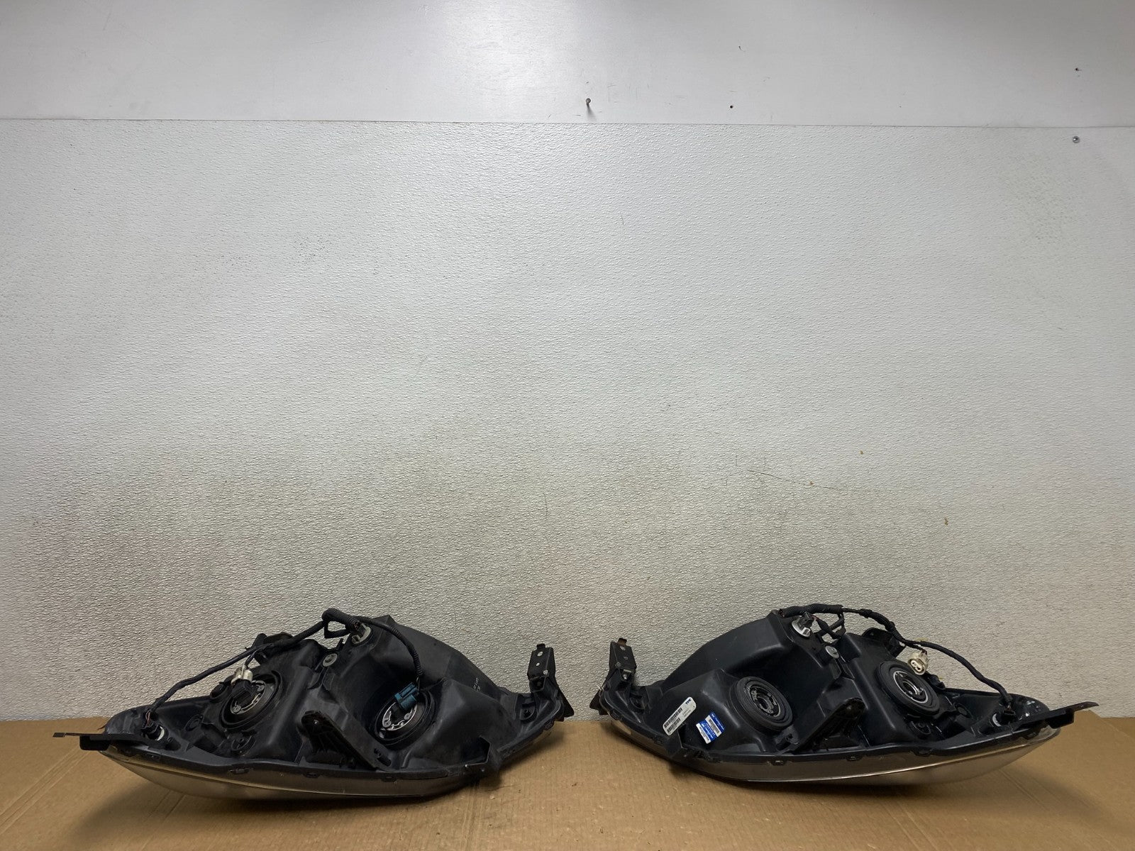 2005 2006 2007 Honda Odyssey Left+Right Set Halogen Headlights V1186 DW9