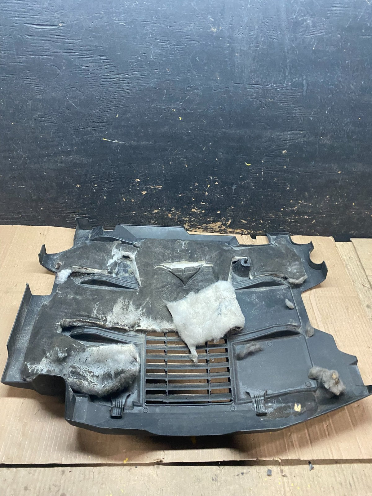2011 to 2013 Subaru Legacy Outback Engine Motor Cover W4853 DG5