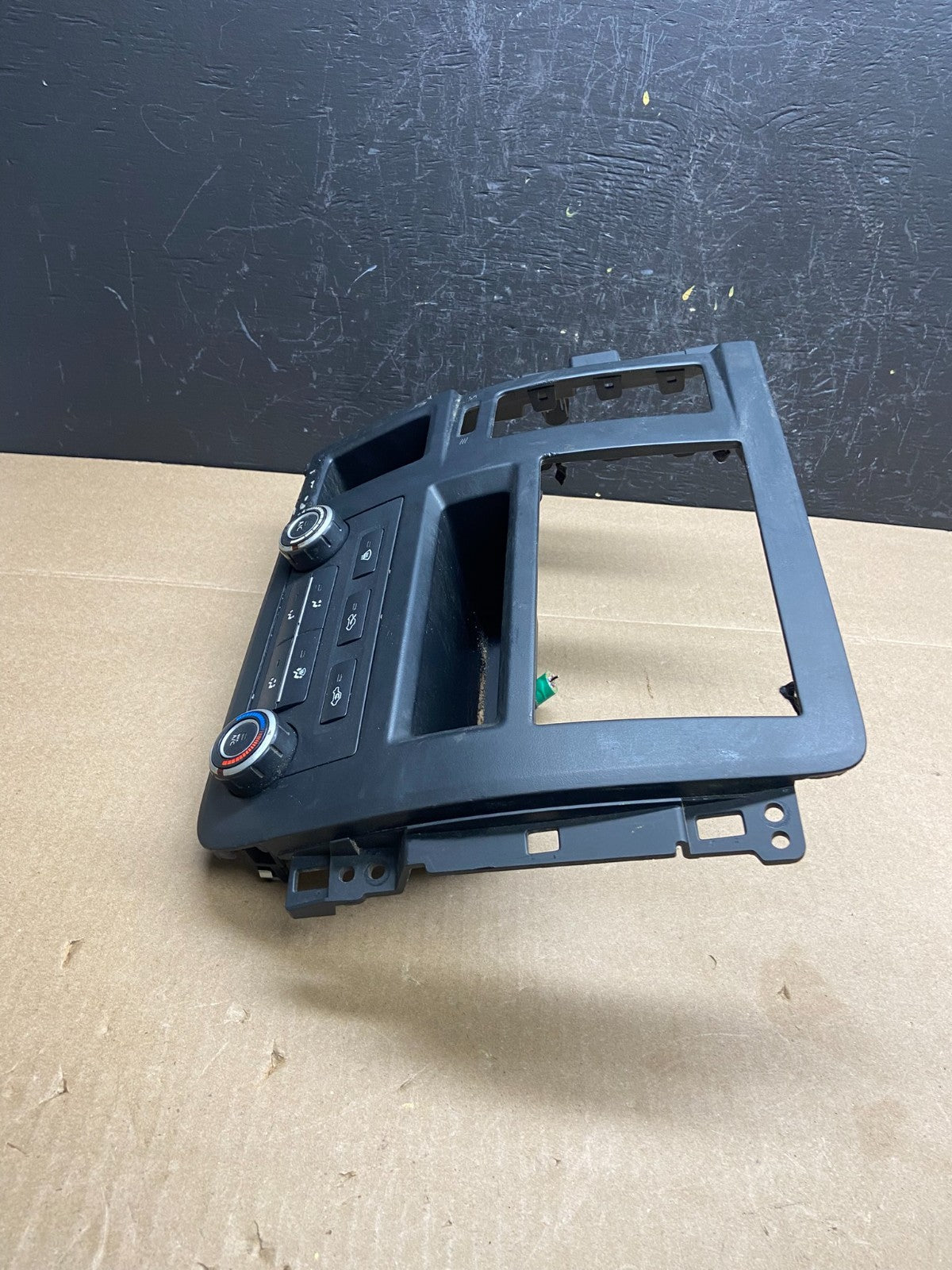 2012-2021 Nissan NV2500 NV3500 Radio Bezel Center Trim Climate Control AC6142 DG2