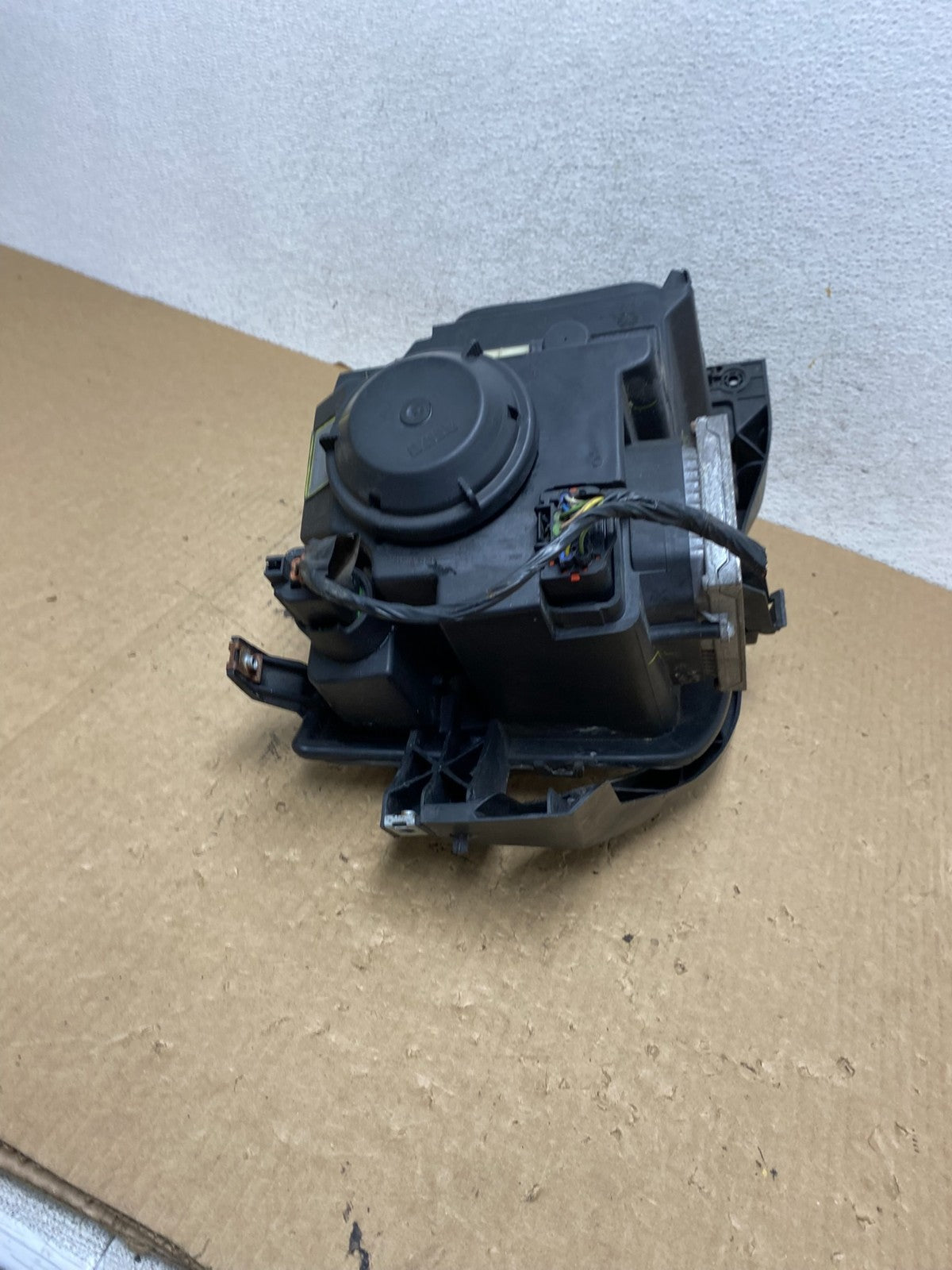 Xenon 2007 to 2010 Lincoln MKX Headlight Left Driver LH Side AF9874 DW8