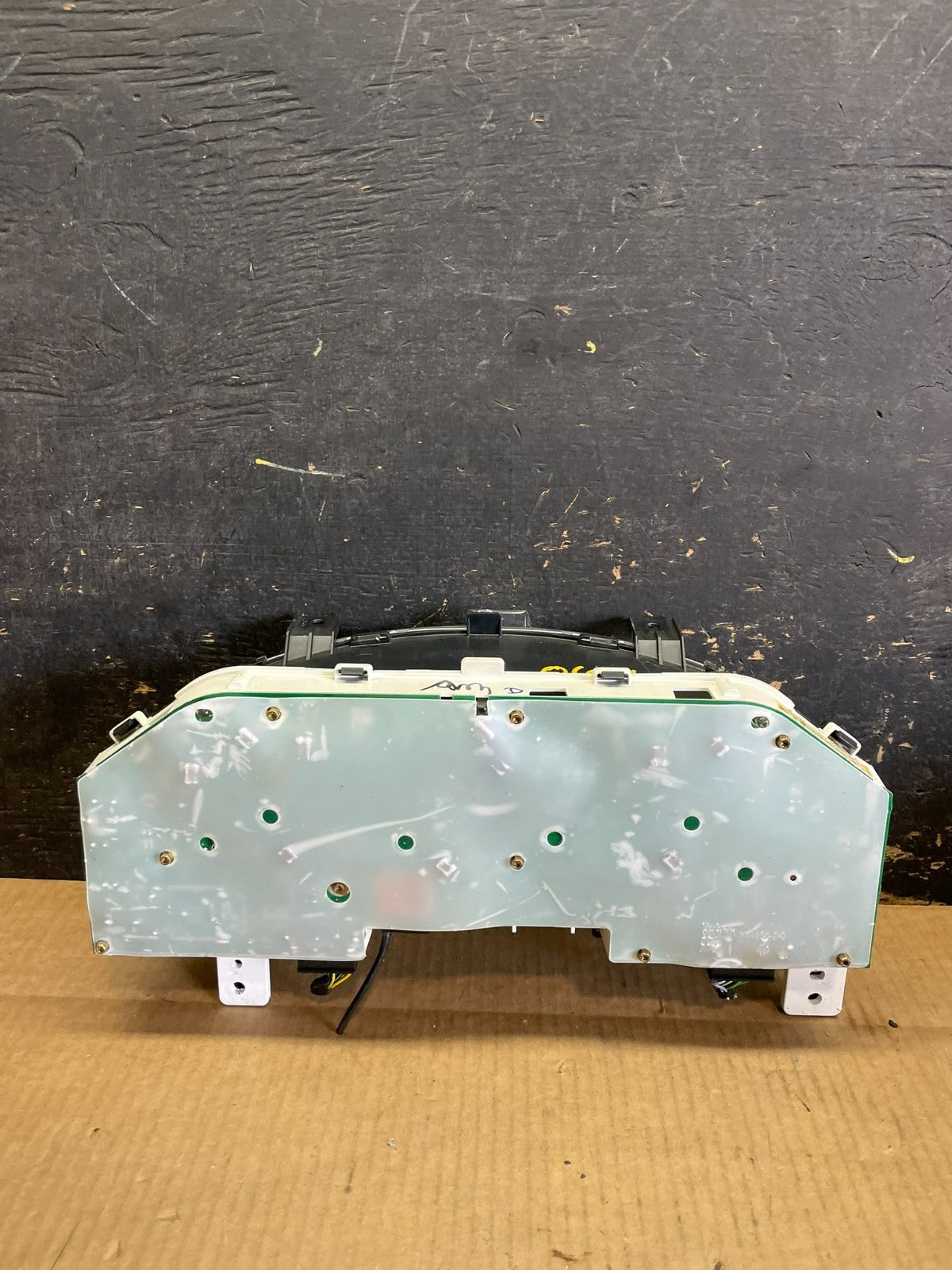 2004 2005 Ford Explorer Speedometer Cluster Gauge Oem AB2810 DG7