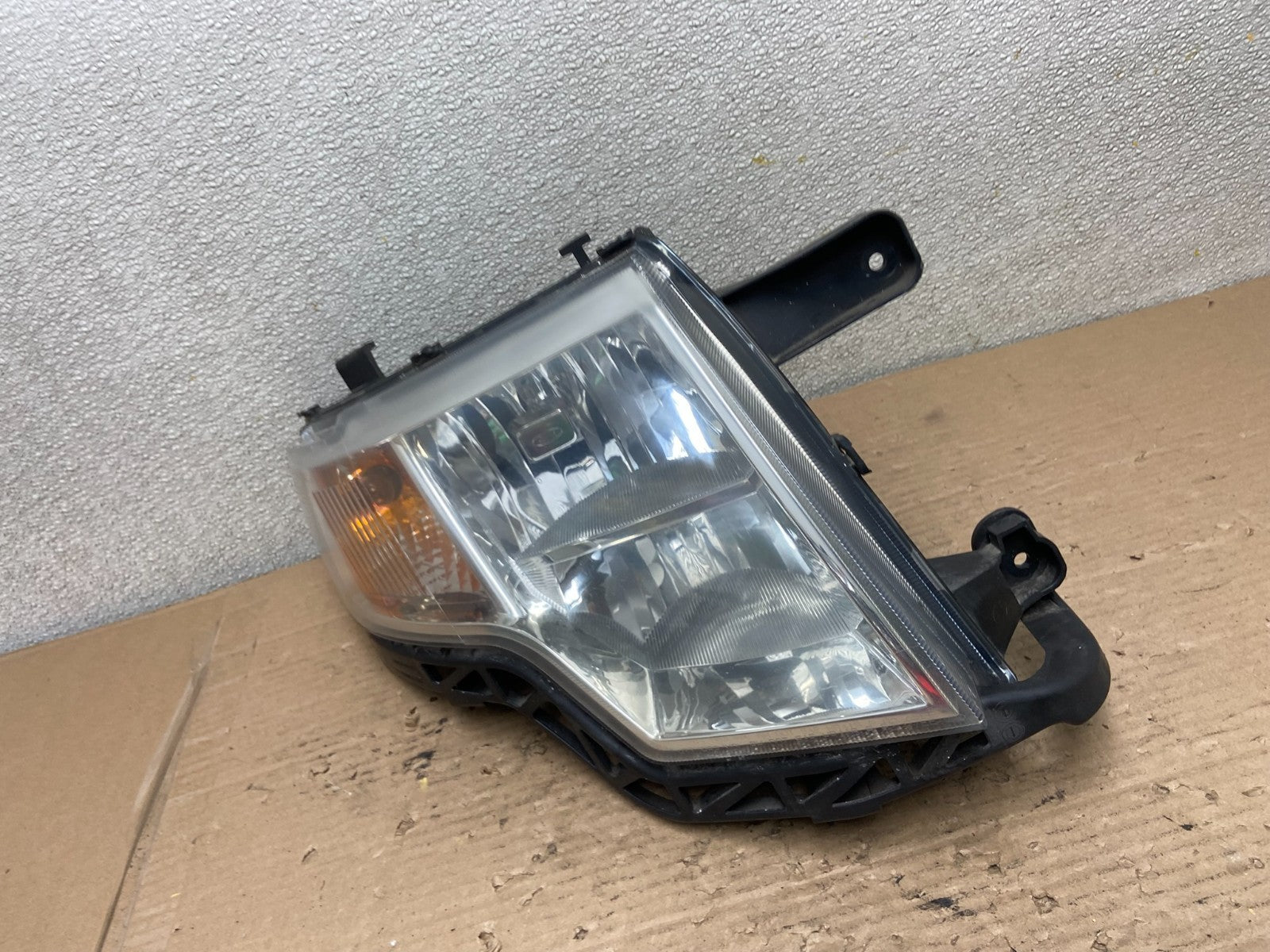 2007 to 2010 Ford Edge Right Passenger RH Halogen Headlight AA9517 DW1