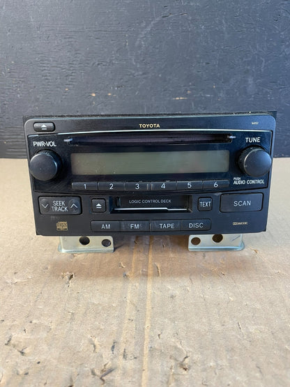 2003 to 2005 Toyota 4runner Am Fm Cd Player Radio Receiver AD5964 DG0