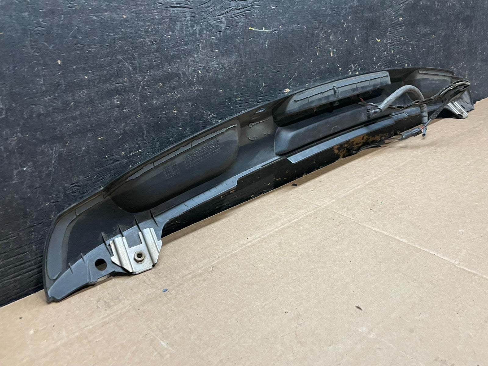 2012-2013 Range Rover Sport Rear Third Brake Light Cover Y9324 DG7
