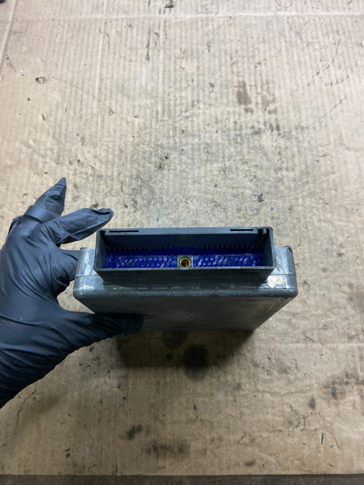 2002  Ford E250 E350 4.2L Van Engine Control Computer 2c2a-12a650-cd O5345 DG1