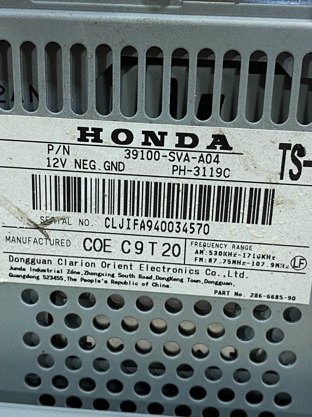 2006 - 2011 Honda Civic Radio AM/FM Climate Control Air Vent Bezel AI0323 DG6