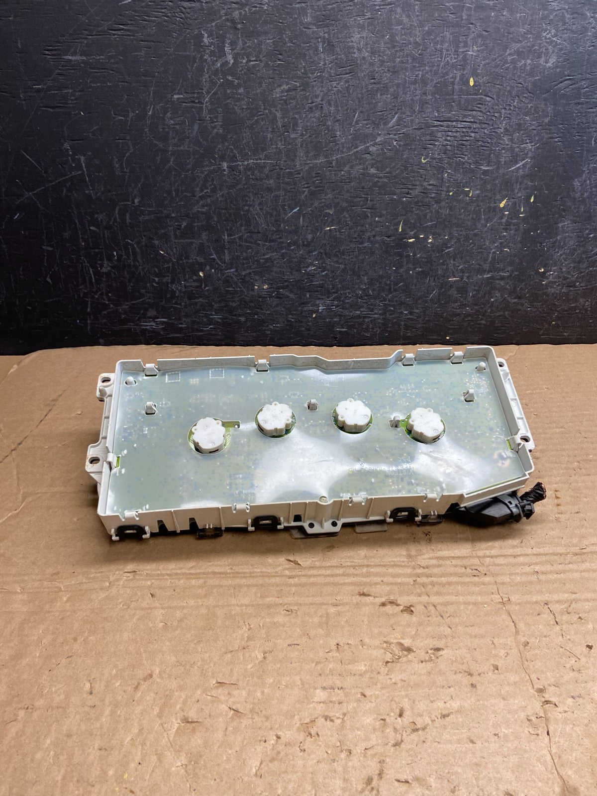 2009 to 2011 Mercury Grand Marquis Speedometer Cluster Gauge af2159 DG5