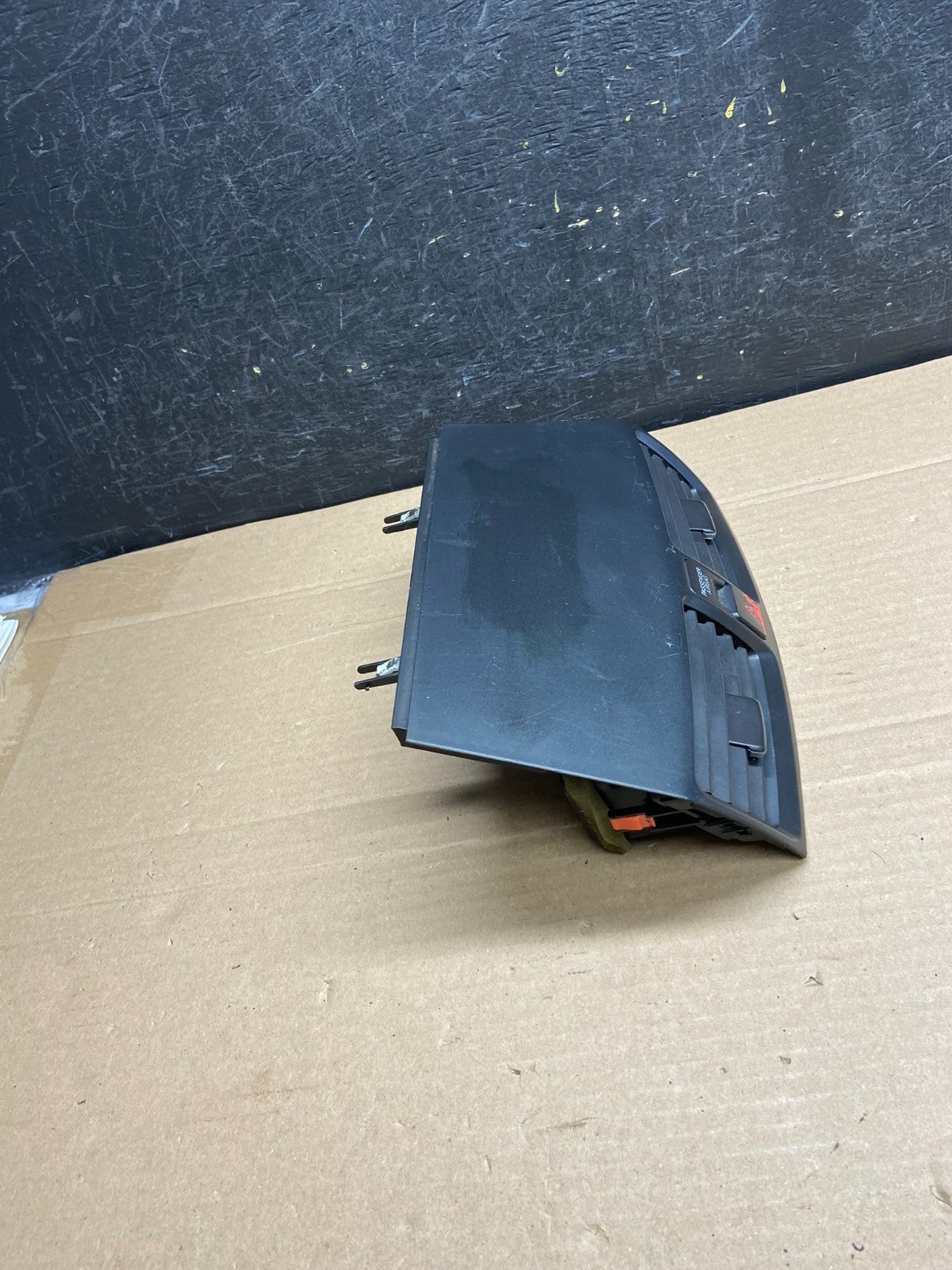 2009 to 2014 Acura TL Front Dash Dashboard AC Center Clock Air Vent AG5112 DG1