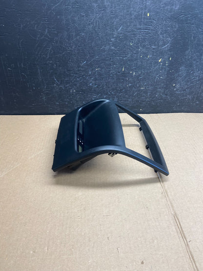 2006-2012 Hyundai Entourage Sedona Center Radio Clock Bezel Air Vent AE4360 DG1