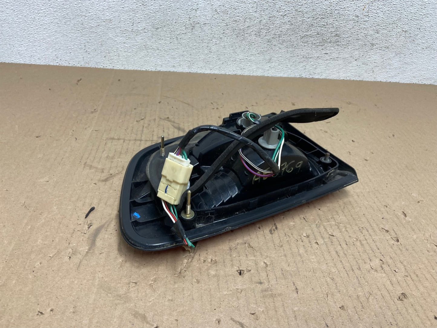 2001 2002 2003 Toyota Sienna Left Driver Lh Side Inner Tail Light AE8769 LK4