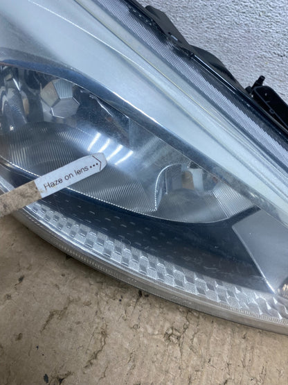 2015-2017 Ford Focus Right Passenger Rh Side Halogen Headlight AF8343 DW5