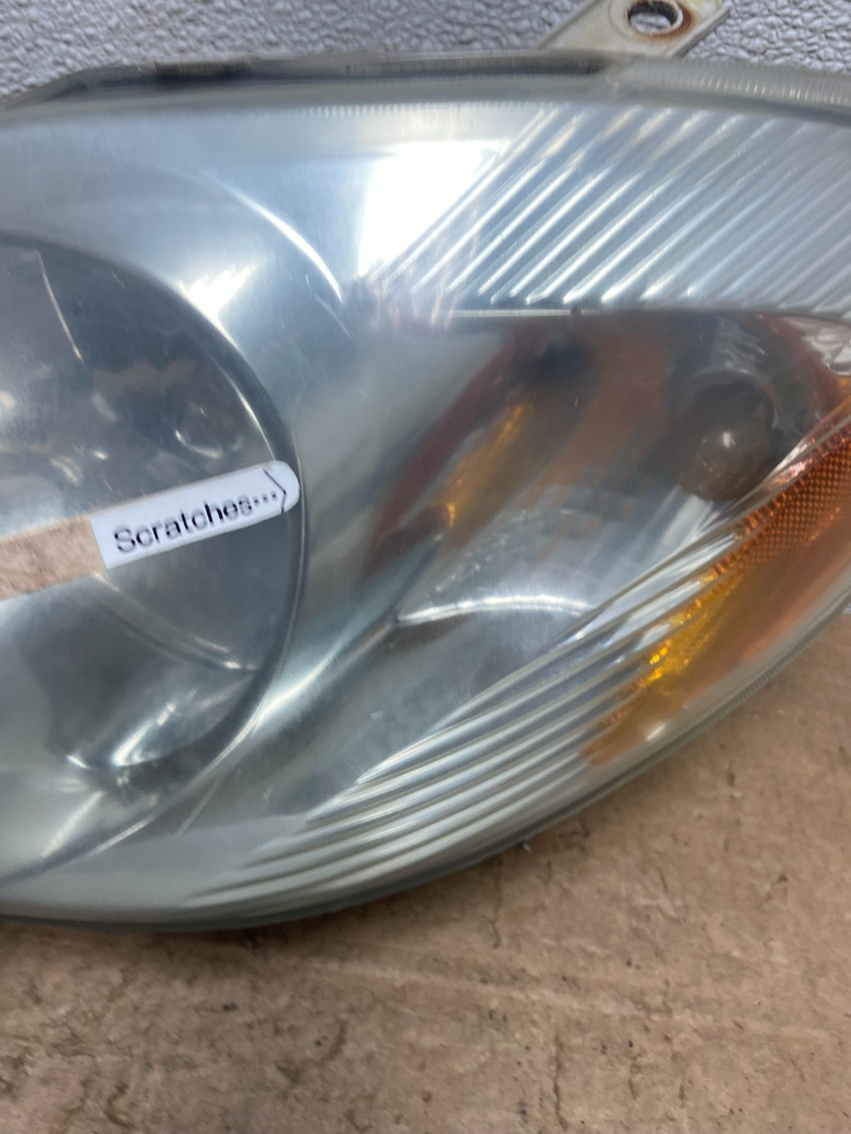 2003 to 2004 Toyota Corolla Left Driver LH side Headlight Oem Y7072 DW3