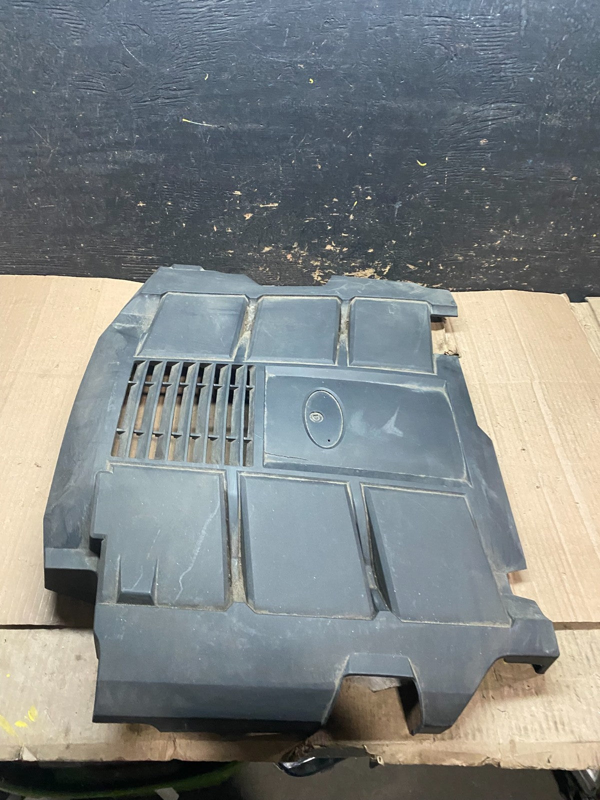 2011 to 2013 Subaru Legacy Outback Engine Motor Cover W4853 DG2