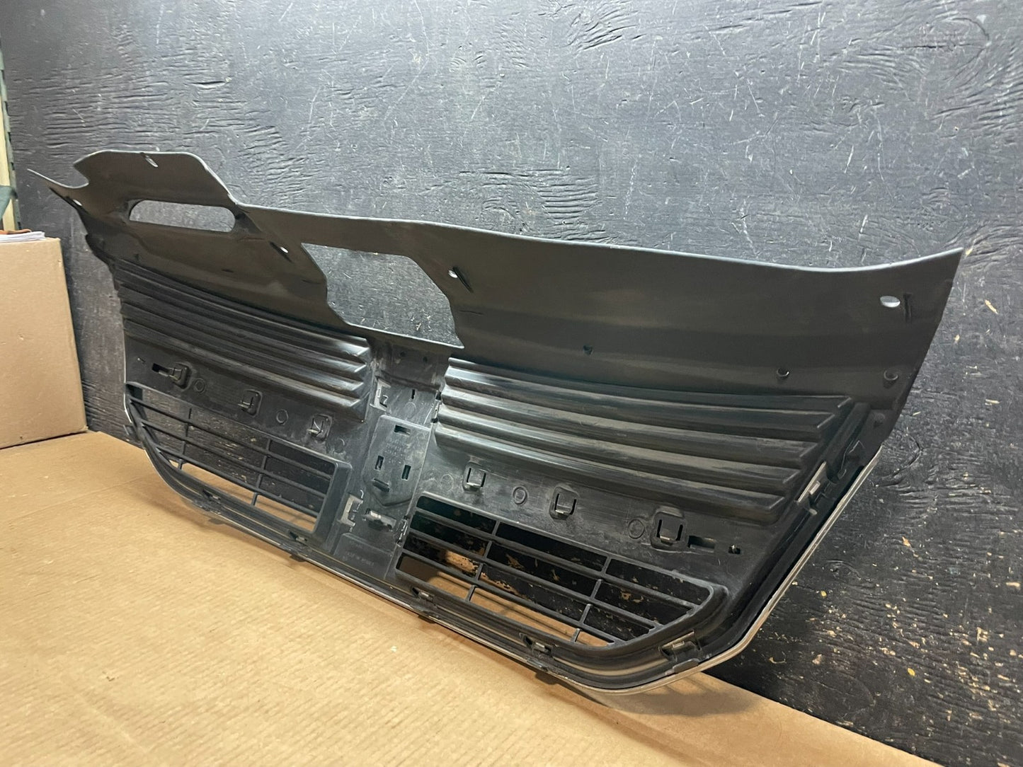 2009 to 2010 Dodge Journey Chrome Front Upper Grill Grille OEM AA9084 DG6