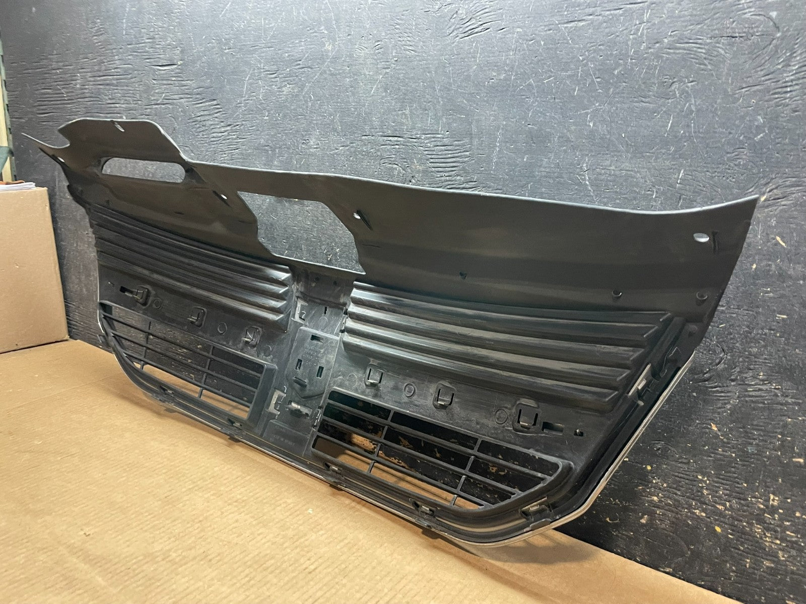 2009 to 2010 Dodge Journey Chrome Front Upper Grill Grille OEM AA9084 DG6
