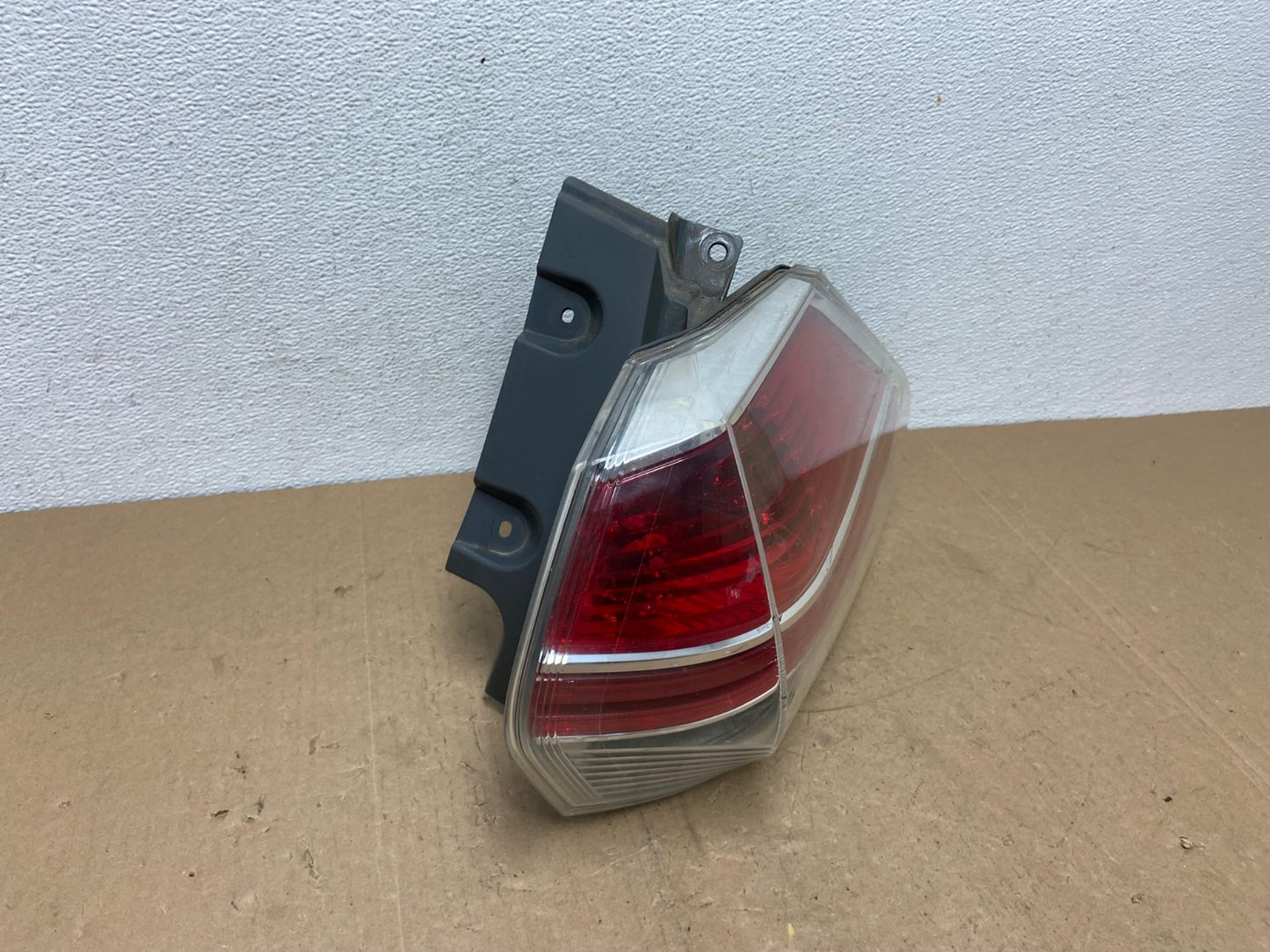 2014-2016 Nissan Rogue Right Passenger RH Side Outer Tail Light AC5800 LK2