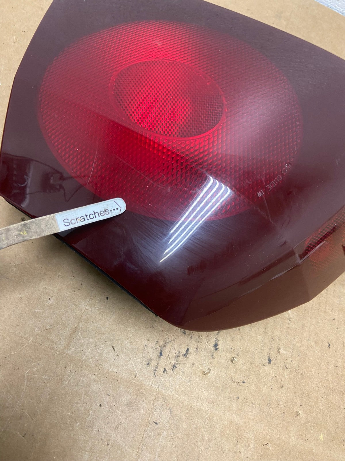 2000 - 2005 Chevrolet Impala Left Driver Lh Side Tail Light AAAD4752 LK3