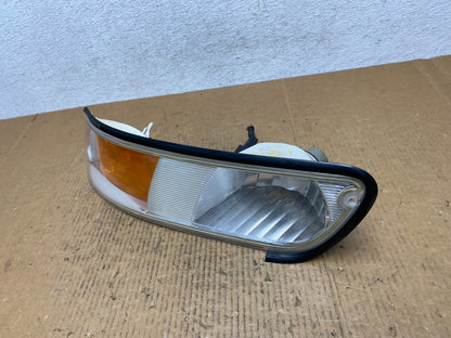 1998 - 2011 Mercury Grand Marquis Left Turn Signal Marker Light ae1221 DG1