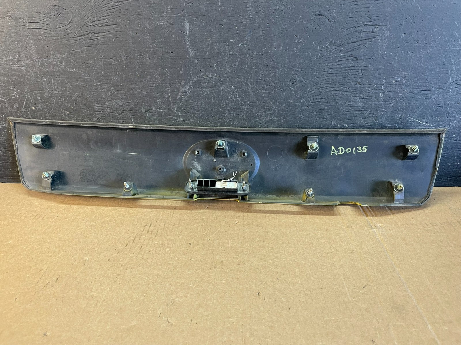 2012 2013 2014 Toyota Prius V Trunk Lid Liftgate Garnish Trim Panel OE AD0135 DG5
