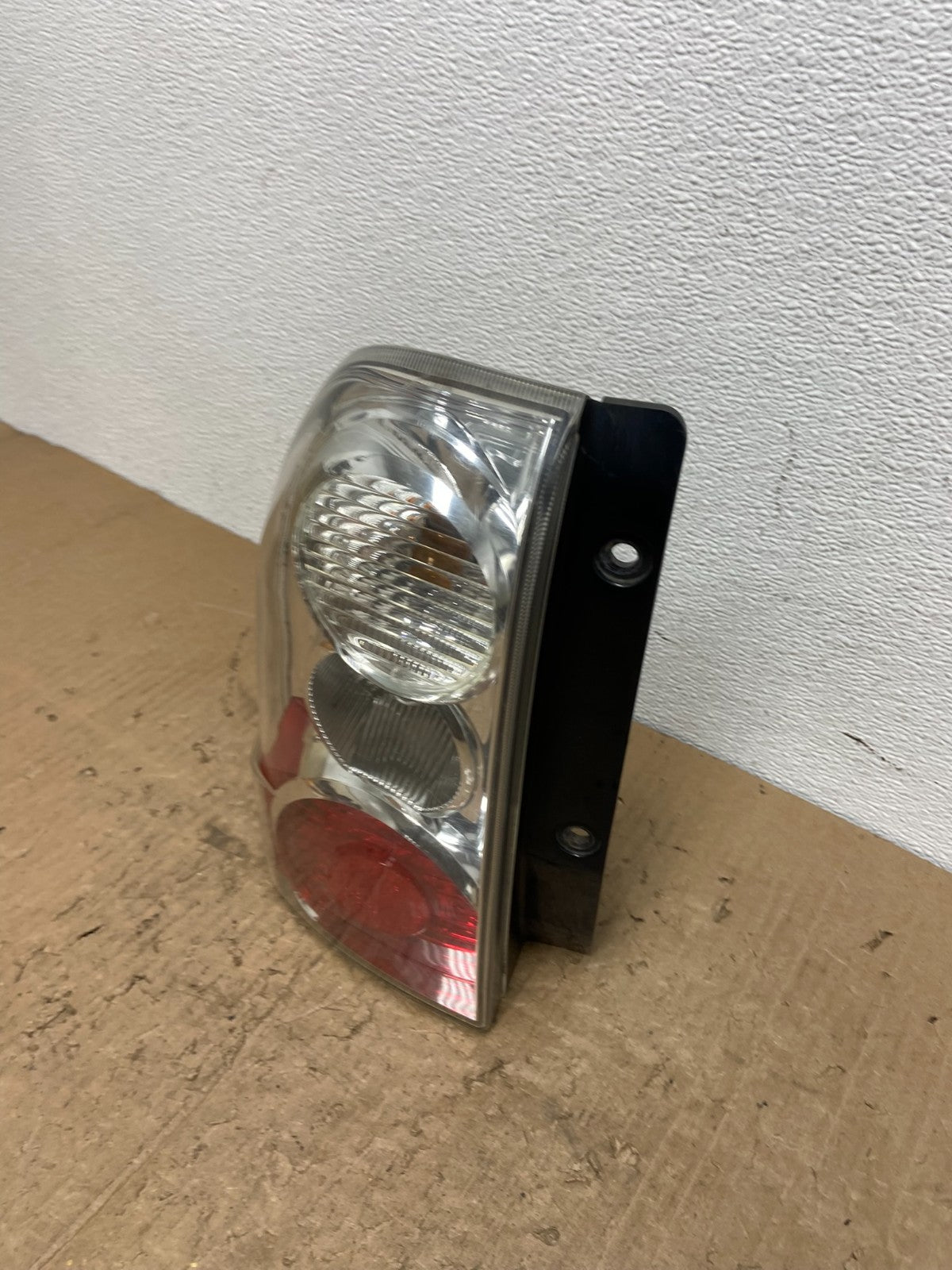 2004 2005 2006 Suzuki XL-7 Vitara Left Driver LH Side Tail Light Oem AC0062 DG1