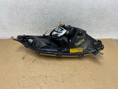 2004 - 2005 Toyota Prius Right Passenger RH Side Headlight Xenon Hid AH8076 DW6