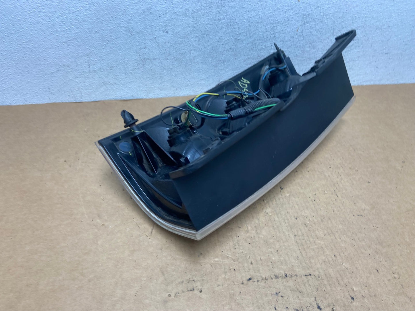 2007-2014 GMC Yukon Denali Right Passenger RH Side Tail Light AD4744 LK4