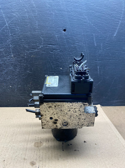2011 - 2014 Ford E250 E350 Van ABS Anti Lock Brake Pump Module AH3206 DG2