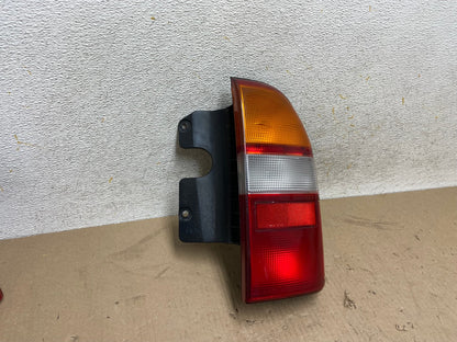 1999 to 2003 Suzuki XL-7 Vitara Right Passenger RH Side Tail Light AH6942 LK1