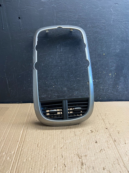 2013-2016 Chevrolet Malibu Center Radio Switch Air Vent Trim Bezel AF6445 DW0