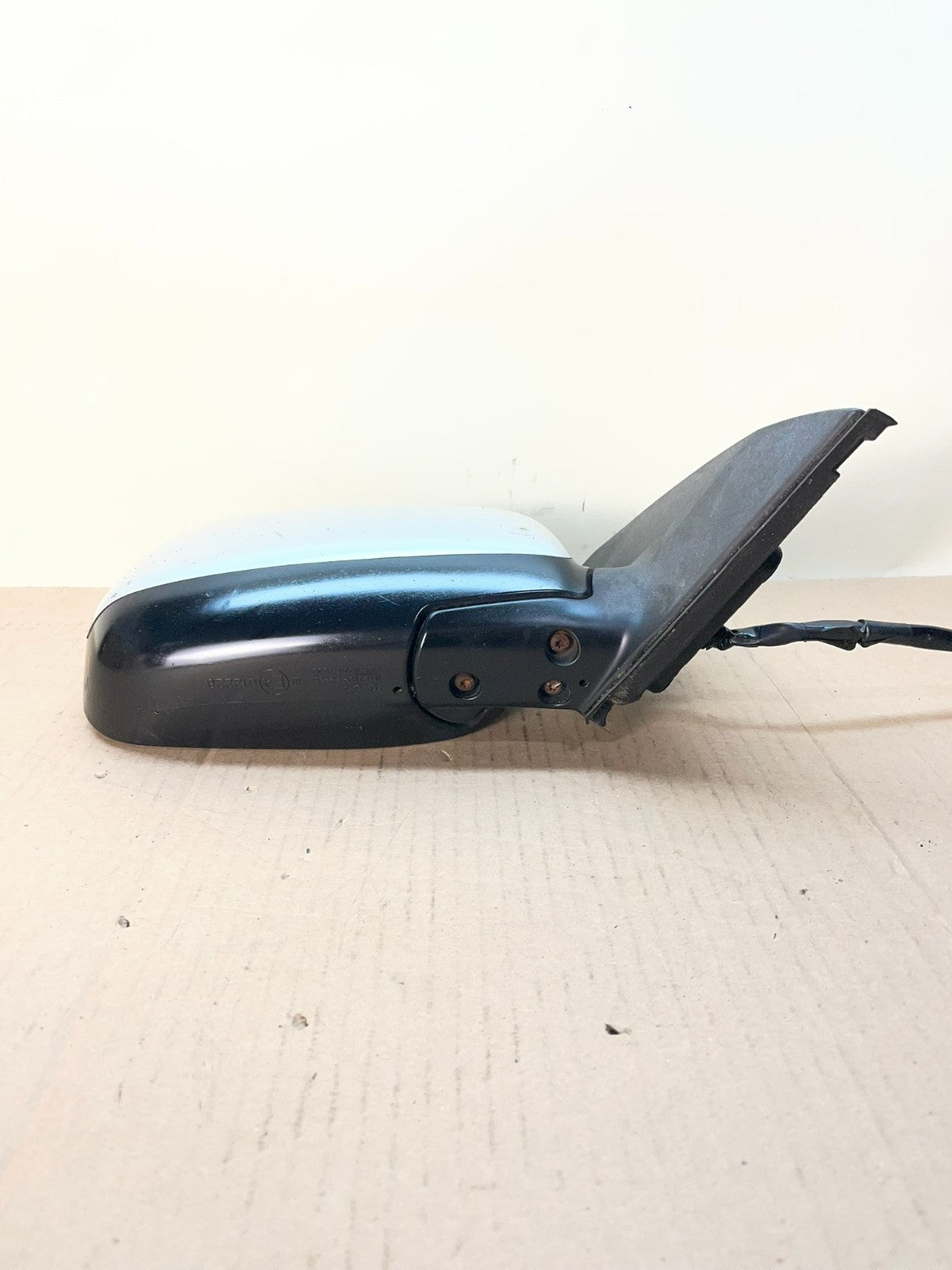 2004 to 2005 Toyota RAV4 Right Passenger RH Side View Door Mirror AJ0719 DG3