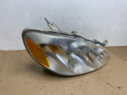 2003 to 2004 Toyota Corolla Right Passenger RH side Headlight AE9040 DW2