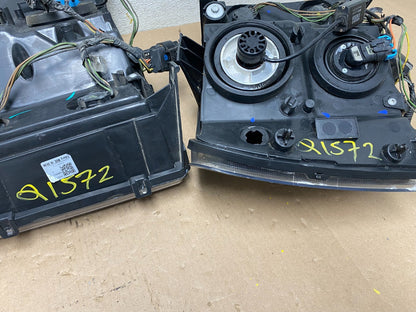 2007 - 2014 GMC Sierra Left+Right Side Black Halogen Headlights Q1572 DW14