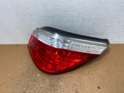 2008 2009 2010 BMW 5 525i 530i Right Passenger Rh Tail Side Light AE2596 LK1