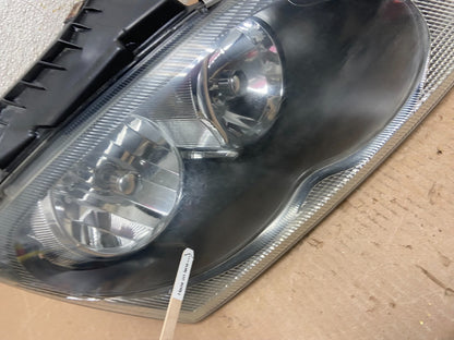 2004 to 2006 Chrysler Pacifica Headlight Right Passenger Halogen OEM Y1038 DW4