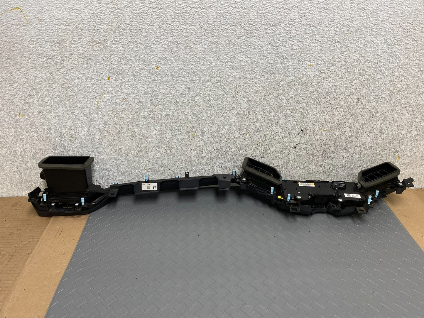 2021 to 2023  Acura TLX Front Climate Control Panel Dash Trim Air Vent A2545 DG15