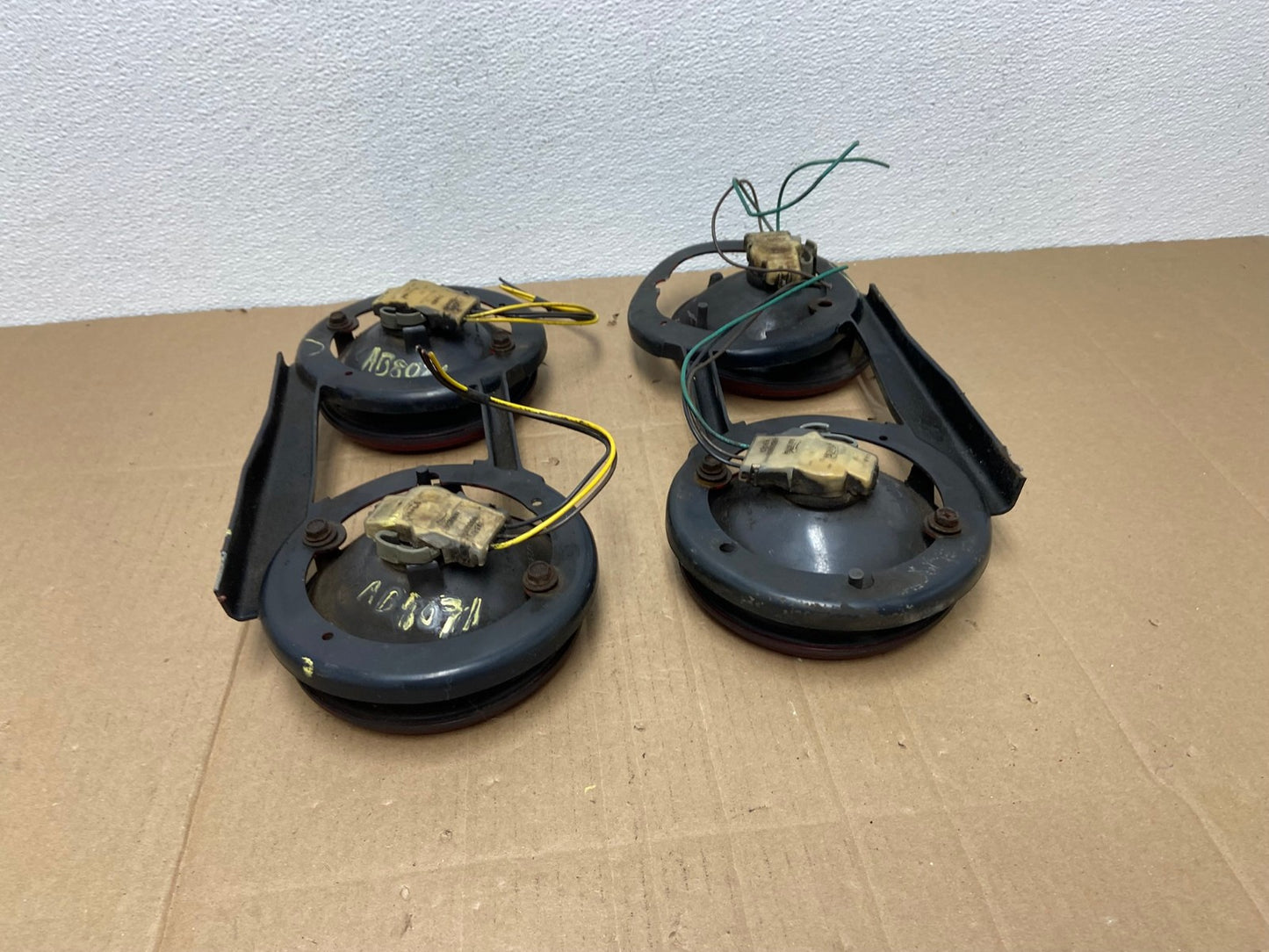 1984-1987 Chevrolet C4 Corvette Left+Right Tail Lights OEM AB8071 LK10