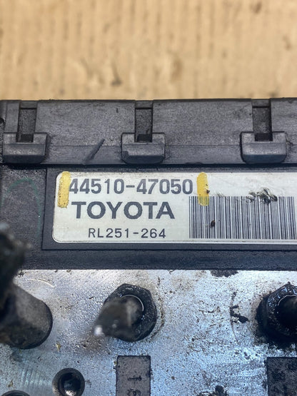 2004 - 2009 Toyota Prius ABS Brake Pump Anti Lock Module AD0473 DW6