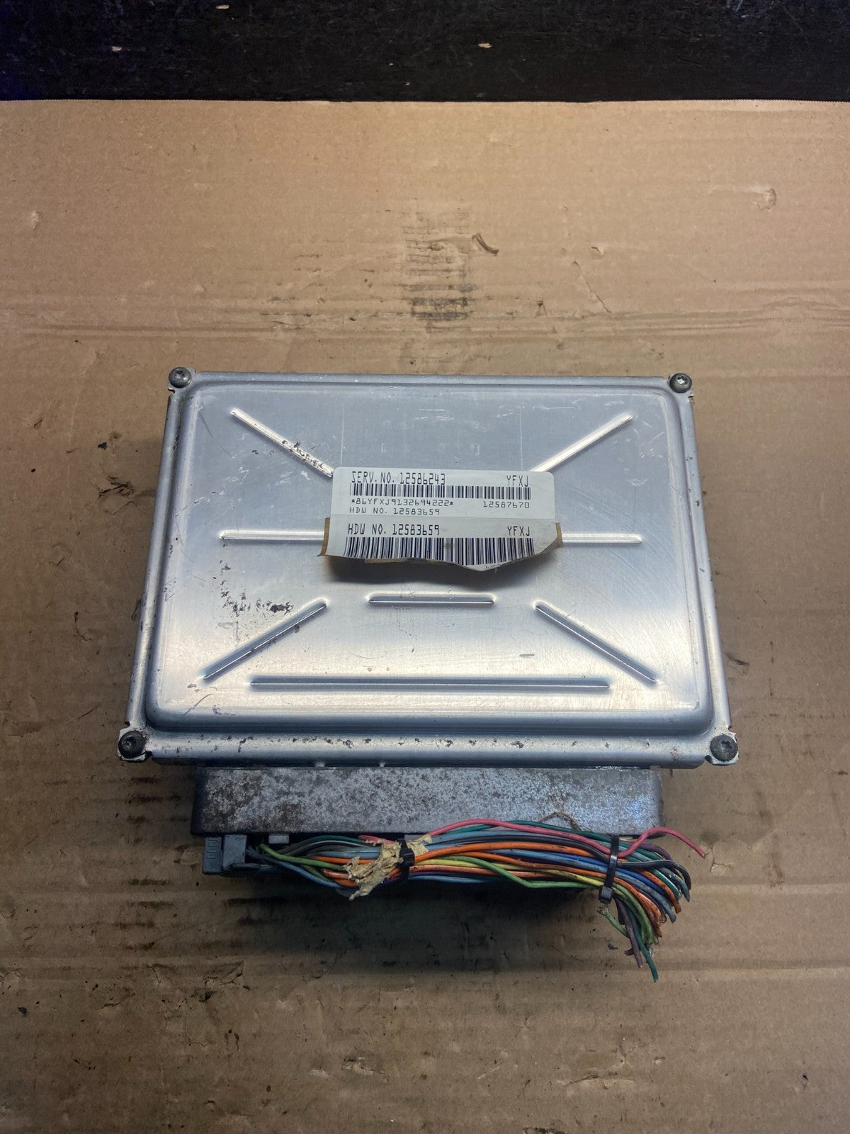 2003-2006 Chevrolet Tahoe Silverado Engine Control Unit Module ECM ECU AE2442 DG0