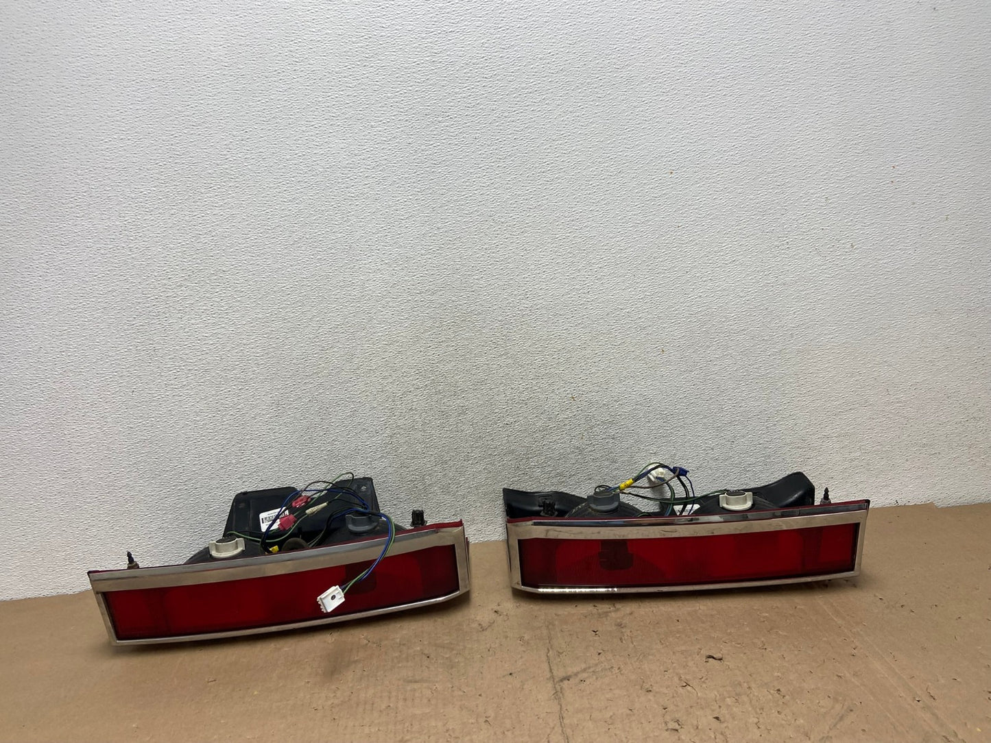 2006 to 2008 Hummer H3 Left+Right Side Tail Lights AG5582 LK5