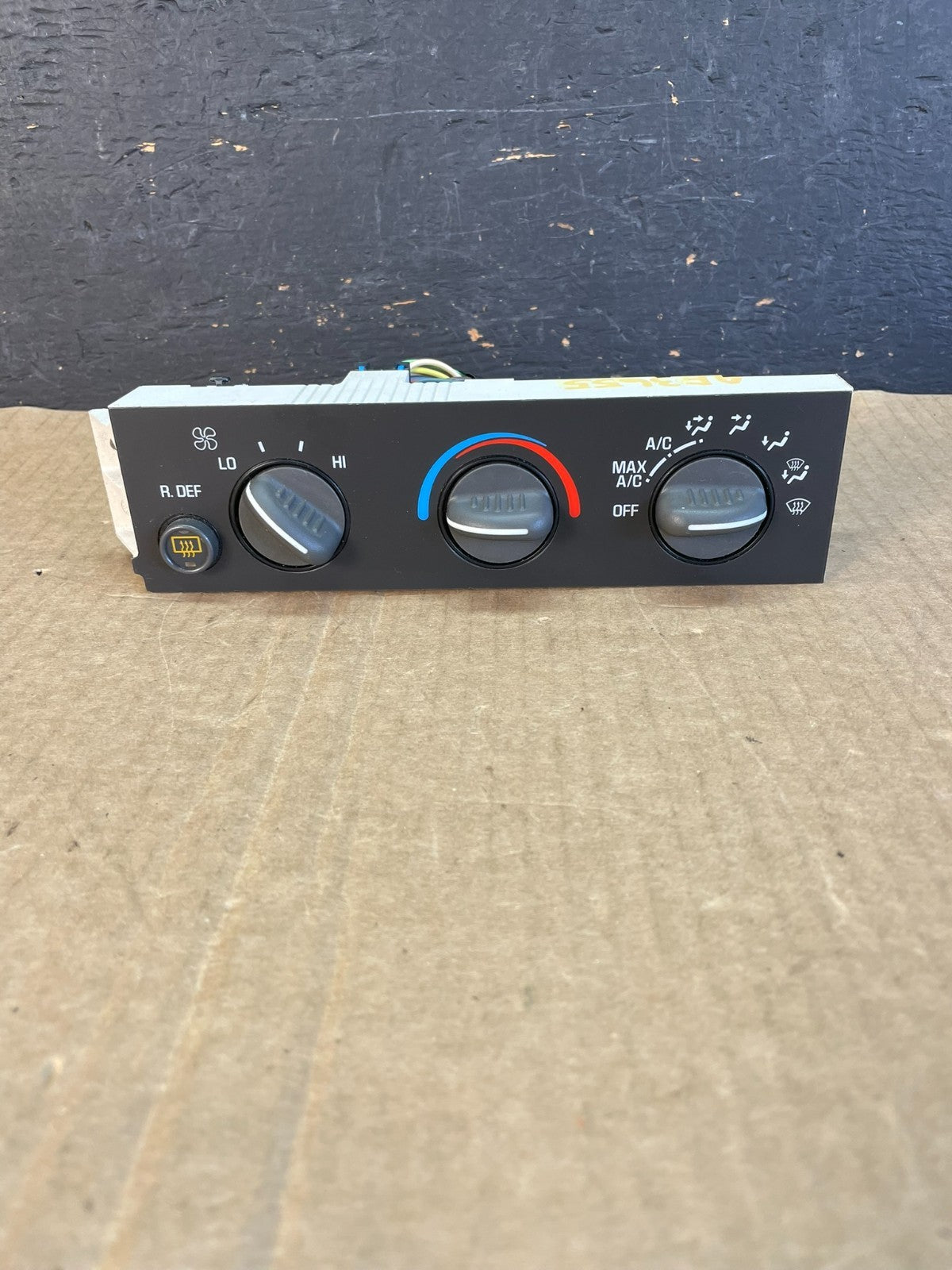 1996 - 2005 GMC Chevrolet Express 1500 Climate Control A/C AF3655 DW0