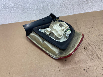 2009 2010 BMW 323i 325i 328i 335i 3 Series Left Driver Tail Light AE6589 LK5