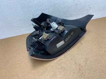 1998-2003 Ford Crown Victoria Right Passenger Rh Side Tail Light AD6091 LK7