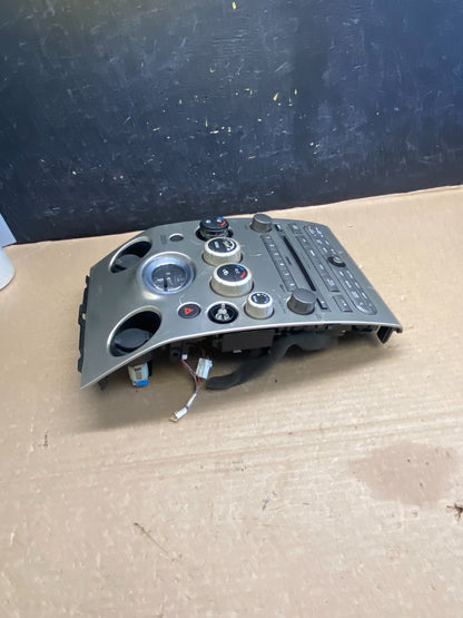 2004 to 2007 Infiniti QX56 Radio Player Climate Control Panel Bezel AH1495 DG2