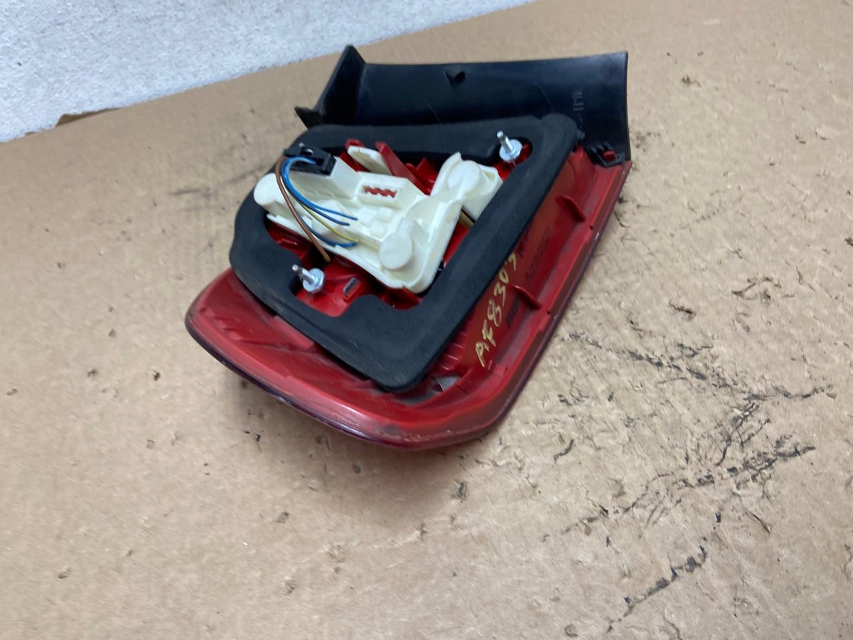 2006 2007 2008 Bmw 328i 3 Series Right Passenger Rh Side Tail Light AF8303 LK5