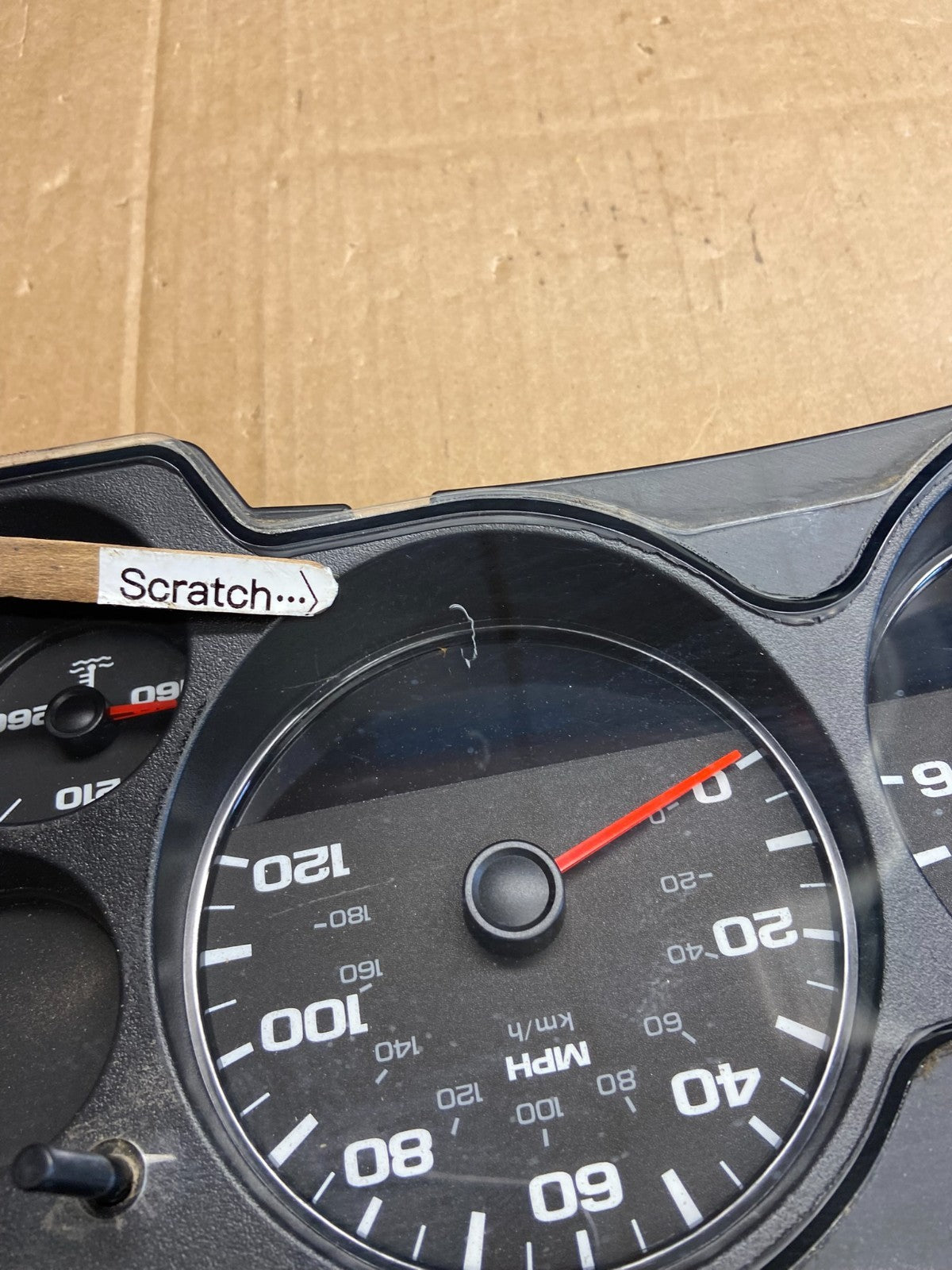 2007 to 2013 Chevrolet Silverado Suburban Cluster Gauge Speedometer OE ad2157 DG3