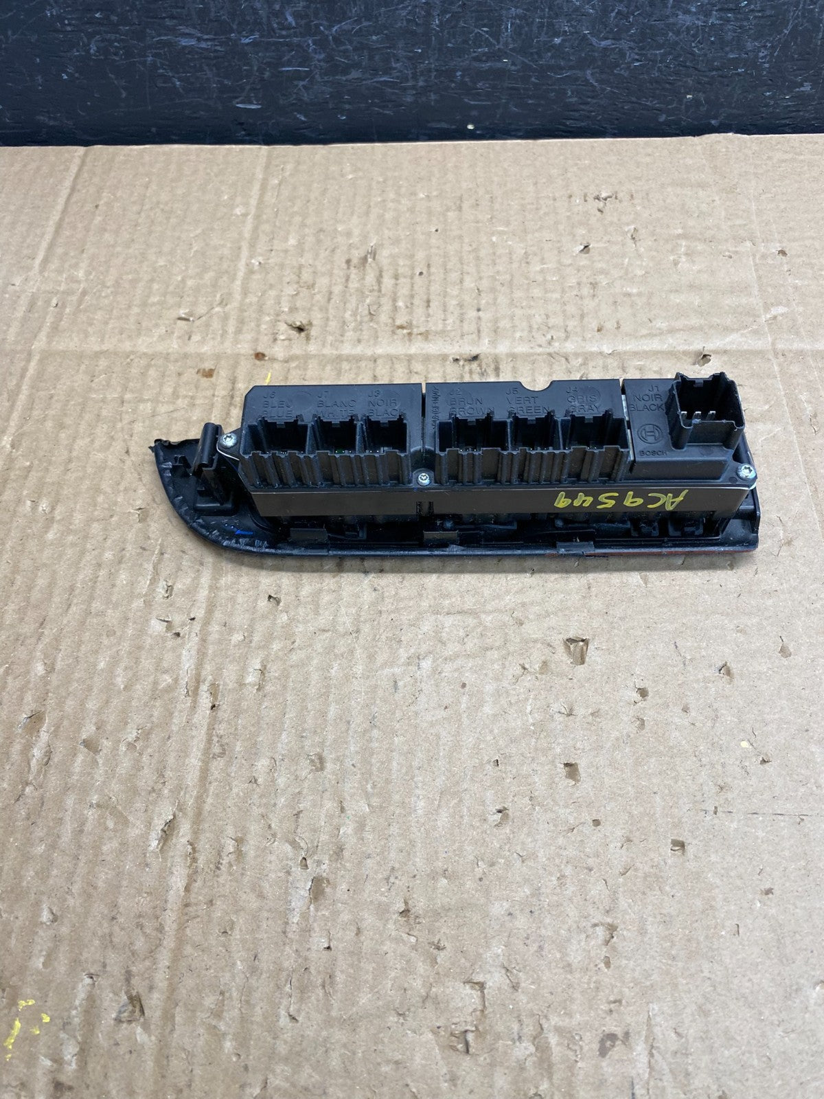 2007-2013 Chevy Suburban Tahoe Yukon Front Left Driver Window Switch ac9549 DG3
