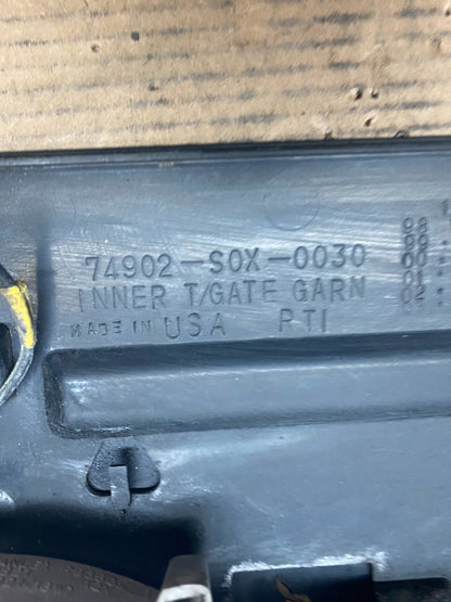 1999 to 2004 Honda Odyssey Rear Trunk Spoiler Gate Oem V7153 DG11