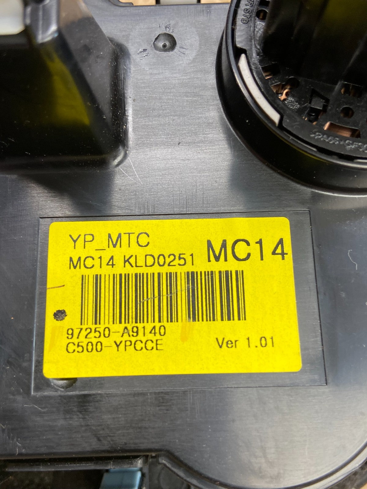 2016 - 2021 Kia Sedona AC Temperature Climate Control Switch AE4193 DG5